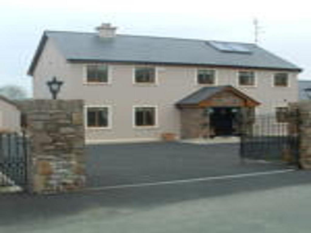 Woodlands House Bed & Breakfast