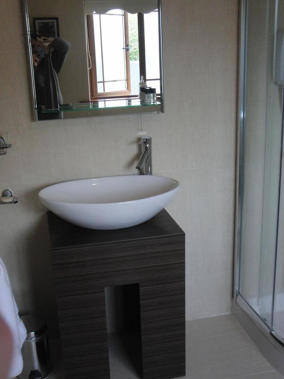 Bed & Breakfast Woodlands House 3*